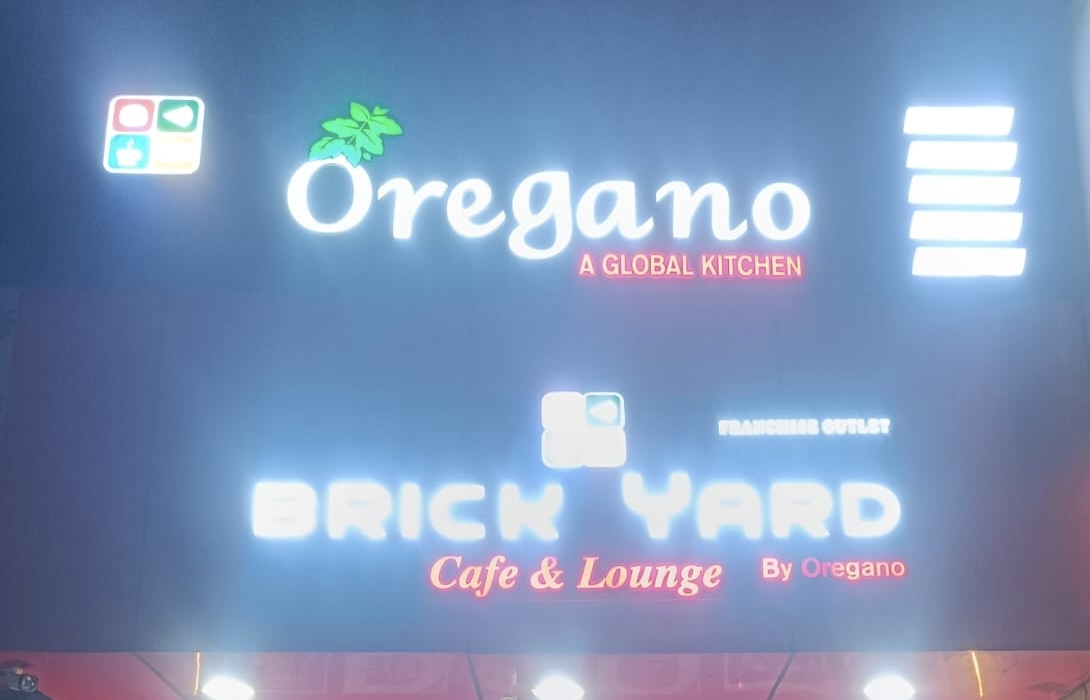 Oregano Cafe And Lounge